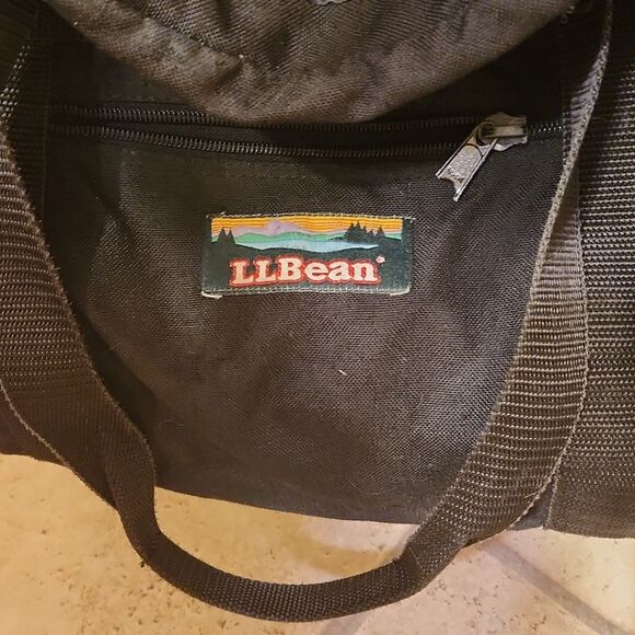 L.L. Bean Vintage Black 20" Duffel Bag - Picture 3 of 14